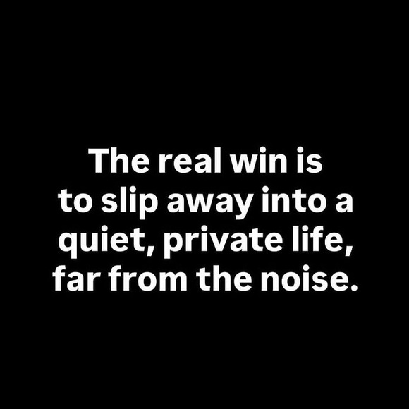 Raw Roots With Queen Deme Rue - Picture 8 of 8